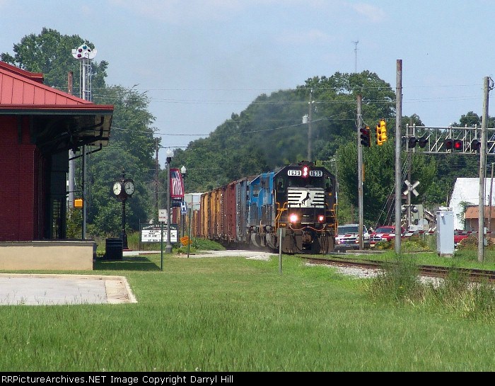 NS 1639 passes through town